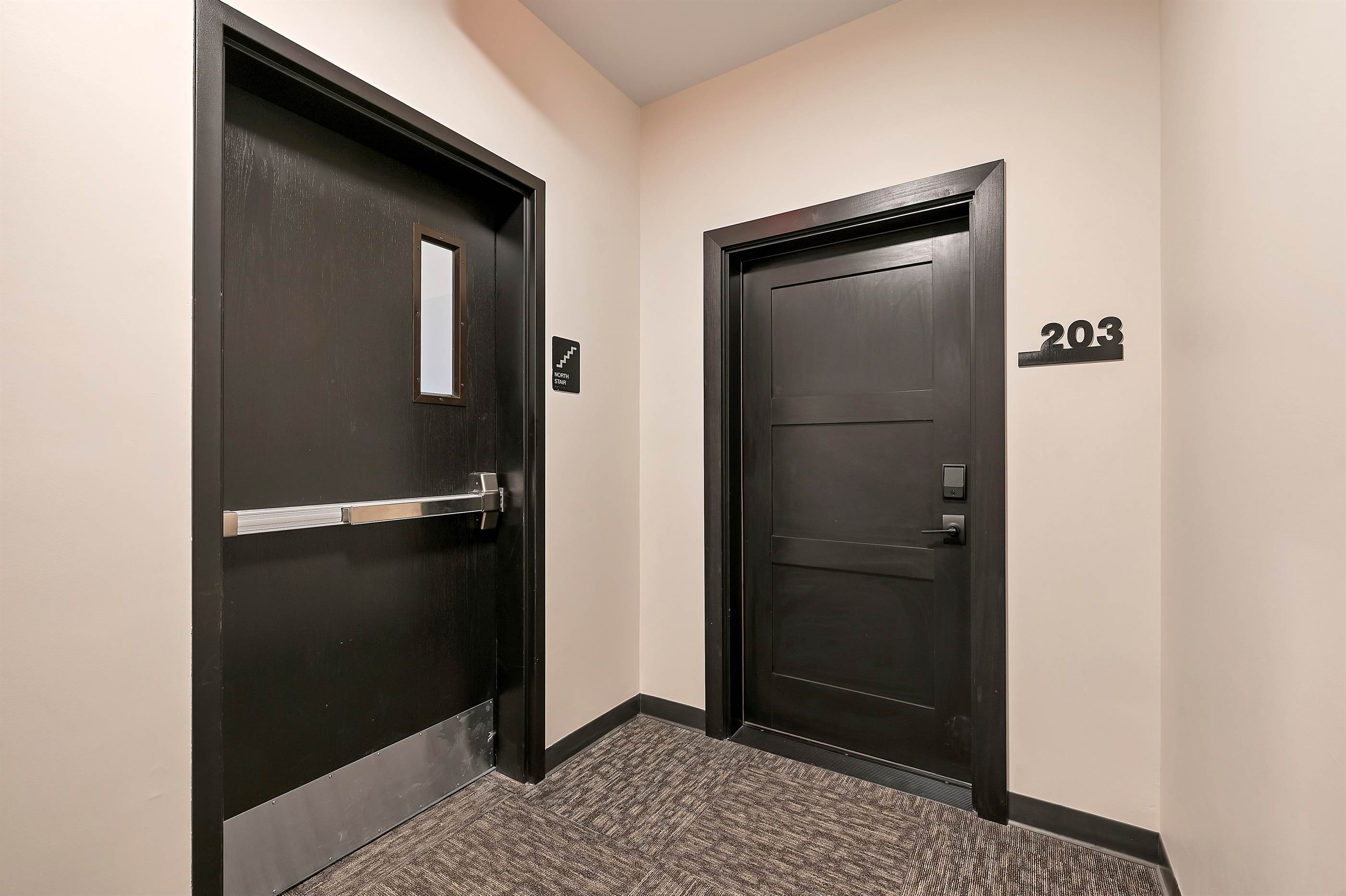 417 Aldon Circle, #203, Green Bay, WI 54304