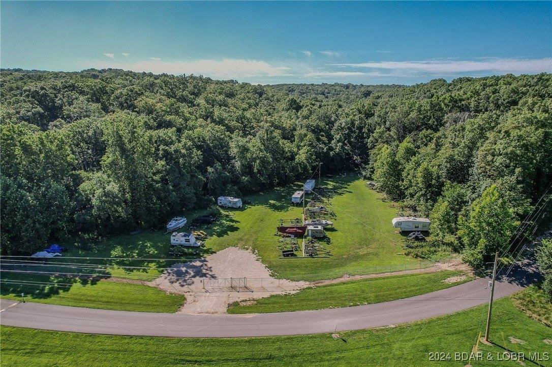 477 Camelot Drive, Camdenton, MO 65020