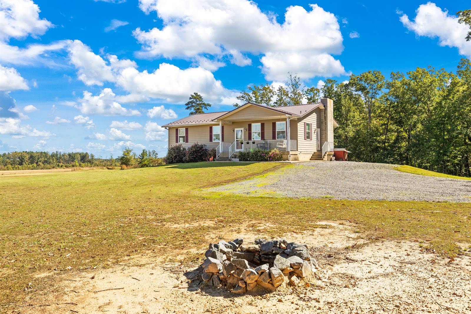 762 Kents Mill Road, Louisa, VA 23093