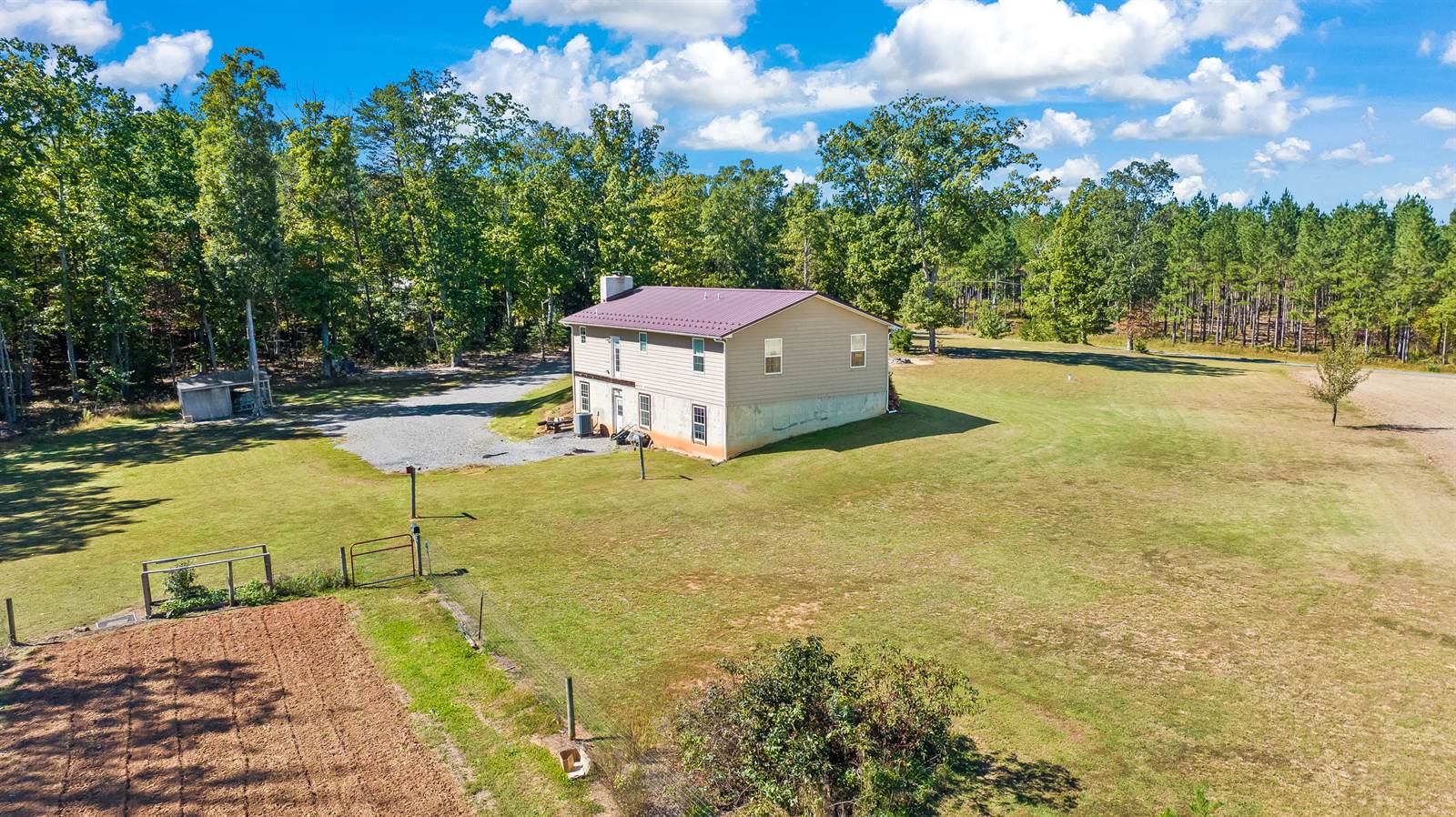 762 Kents Mill Road, Louisa, VA 23093