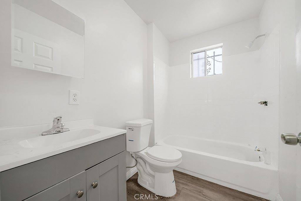 1639 East 90th Street, Los Angeles, CA 90002