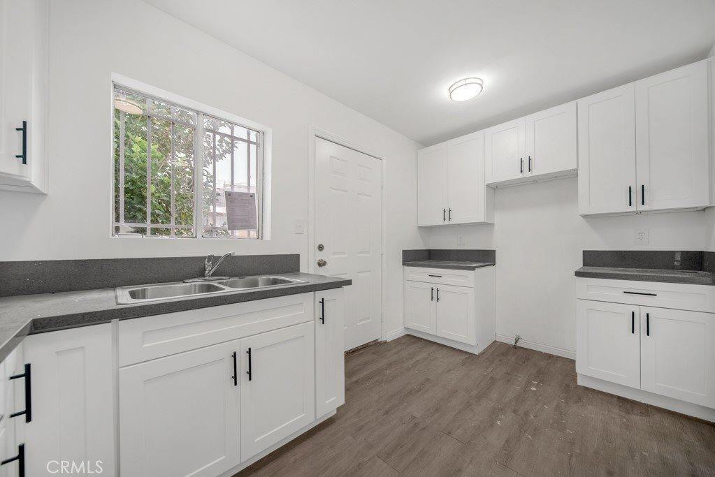 1639 East 90th Street, Los Angeles, CA 90002