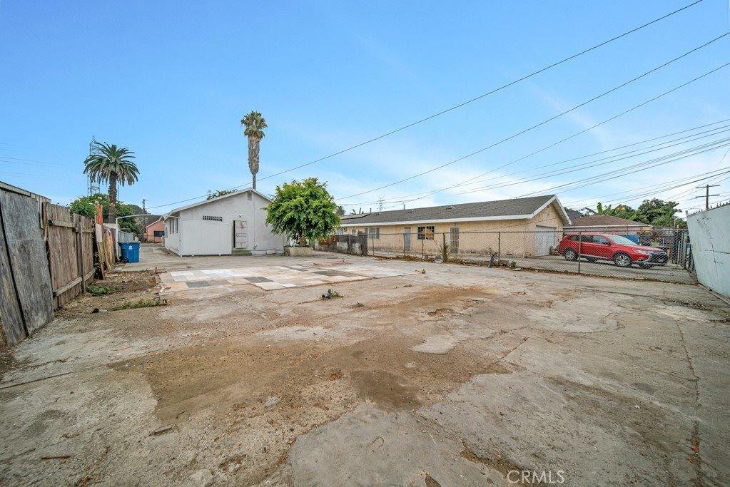1639 East 90th Street, Los Angeles, CA 90002