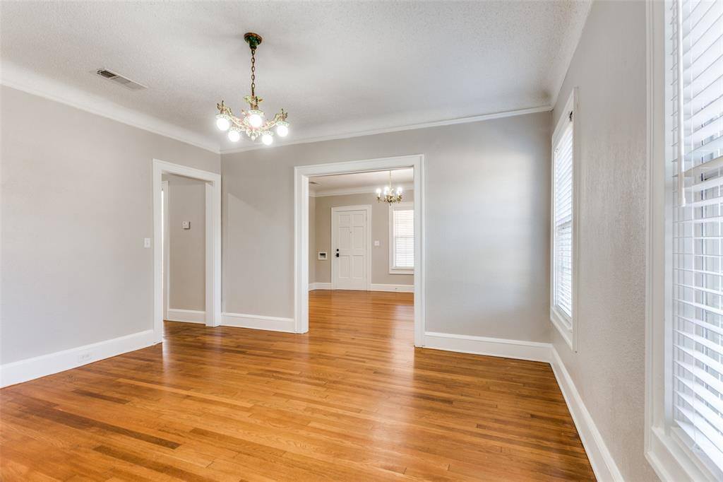 4401 Morris Court, Fort Worth, TX 76103