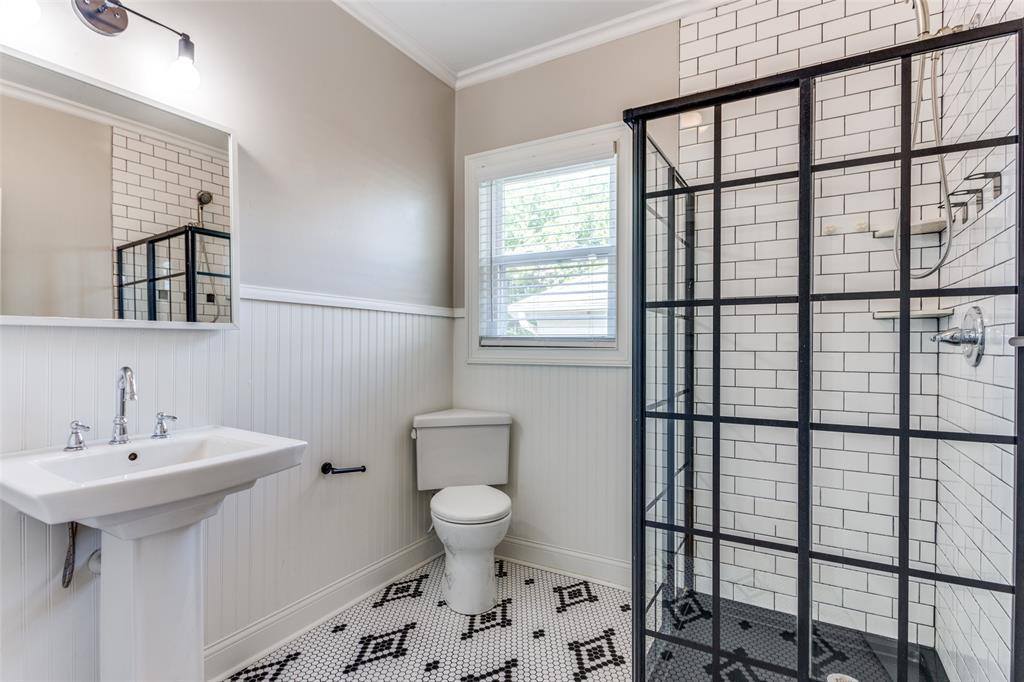 4401 Morris Court, Fort Worth, TX 76103