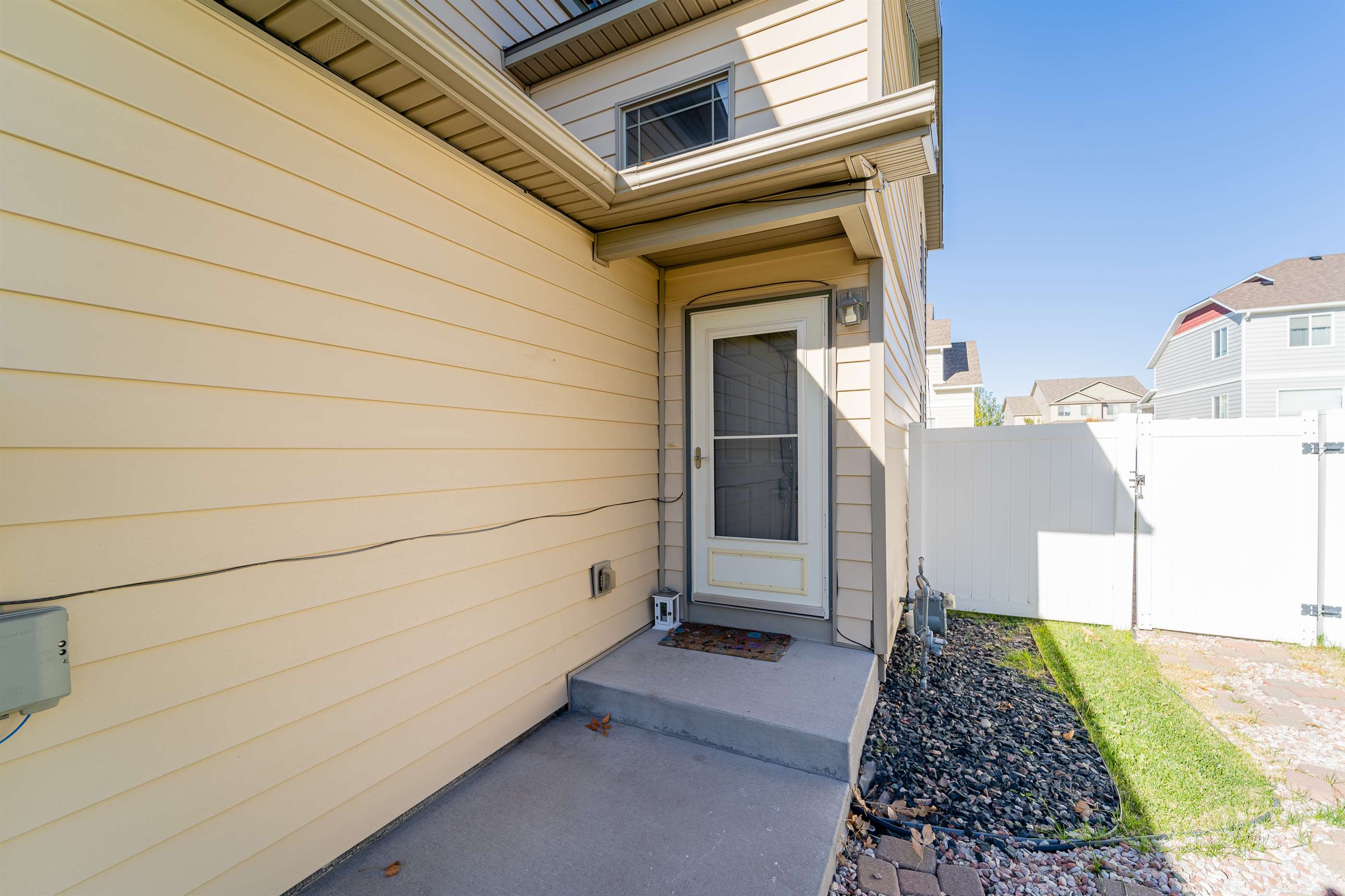 3754 Saddle Ridge Tr, Cheyenne, WY 82001