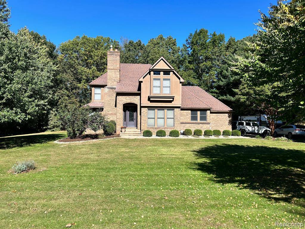 7814 Debora Drive, Genoa Township, MI 48114