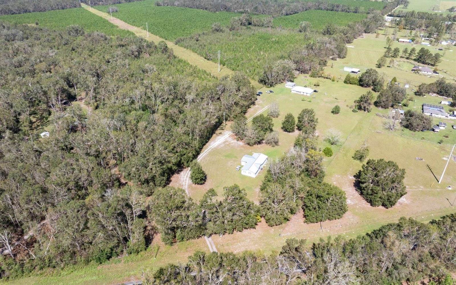 25077 SR 247, OBrien, FL 32071