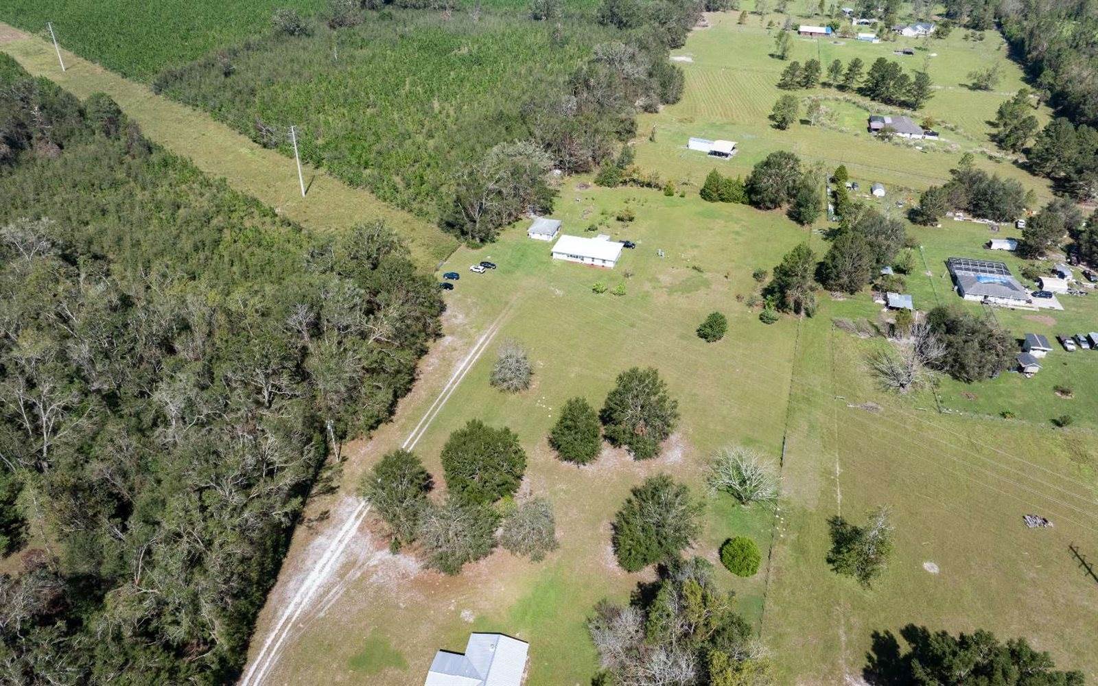 25077 SR 247, OBrien, FL 32071