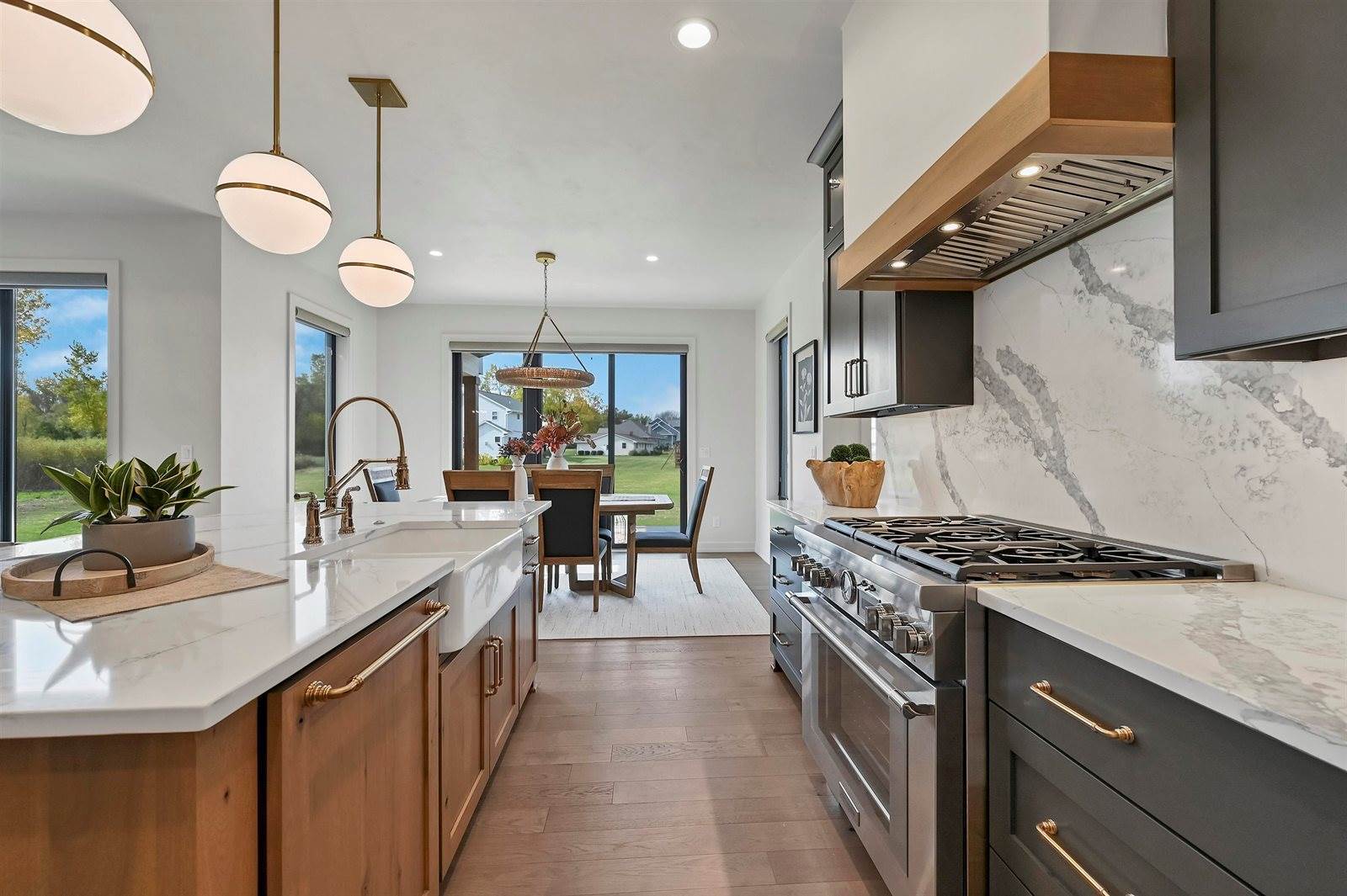 3974 Gladiator Lane, De Pere, WI 54115