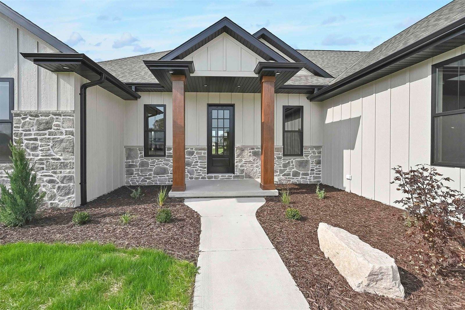 3974 Gladiator Lane, De Pere, WI 54115