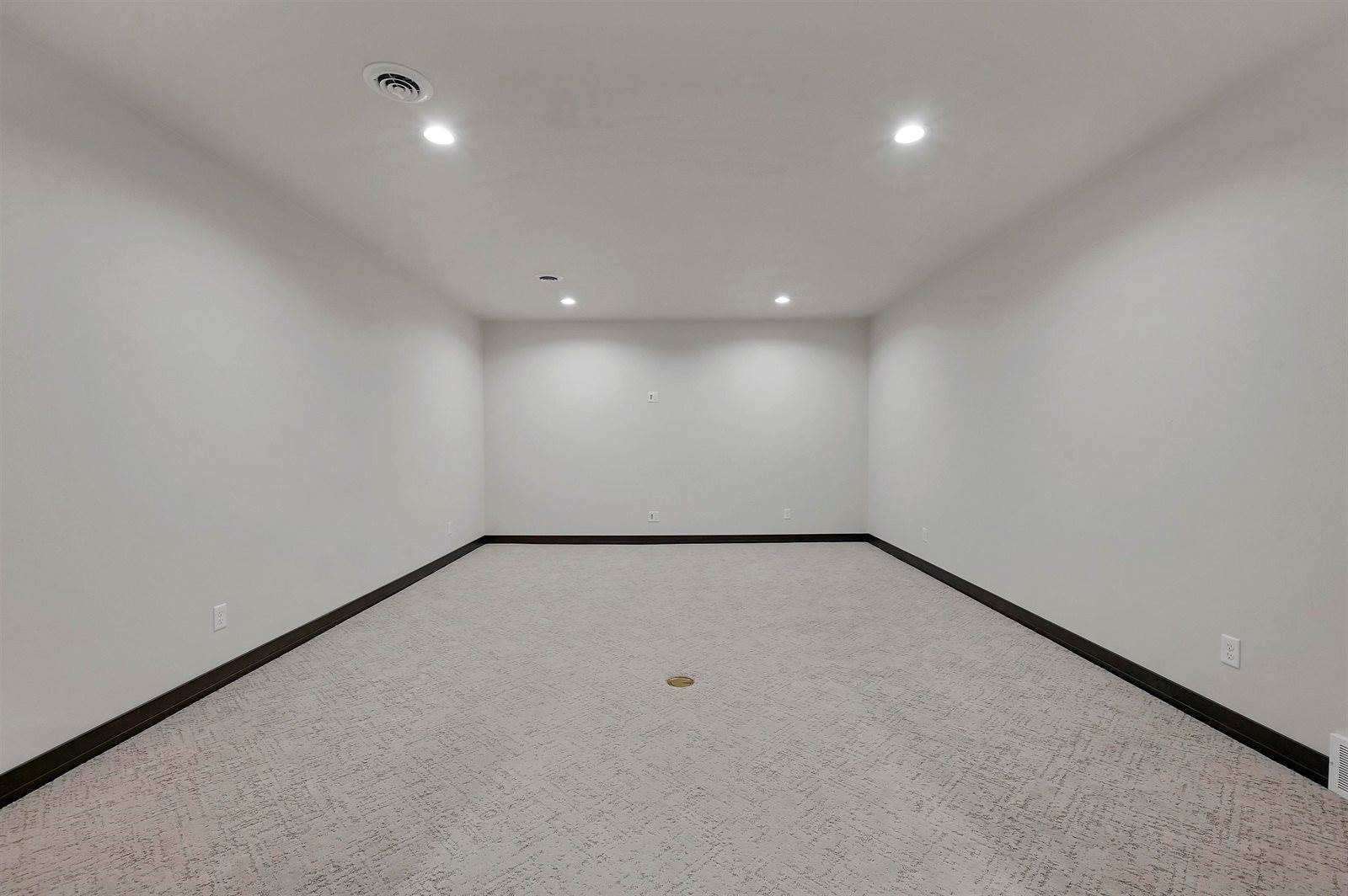 3974 Gladiator Lane, De Pere, WI 54115