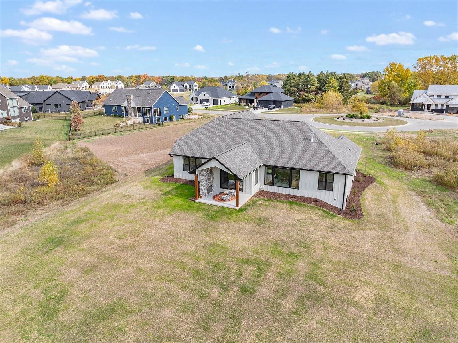 3974 Gladiator Lane, De Pere, WI 54115