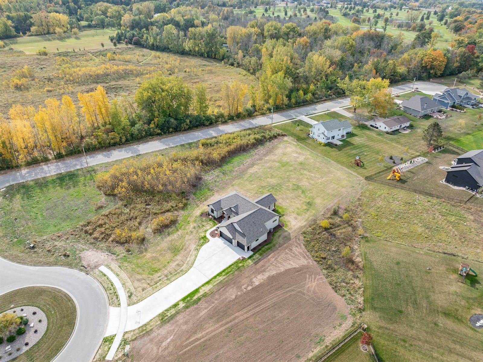 3974 Gladiator Lane, De Pere, WI 54115