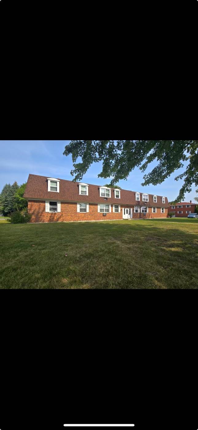 2648 Lavender Ln, Green Bay, WI 54313