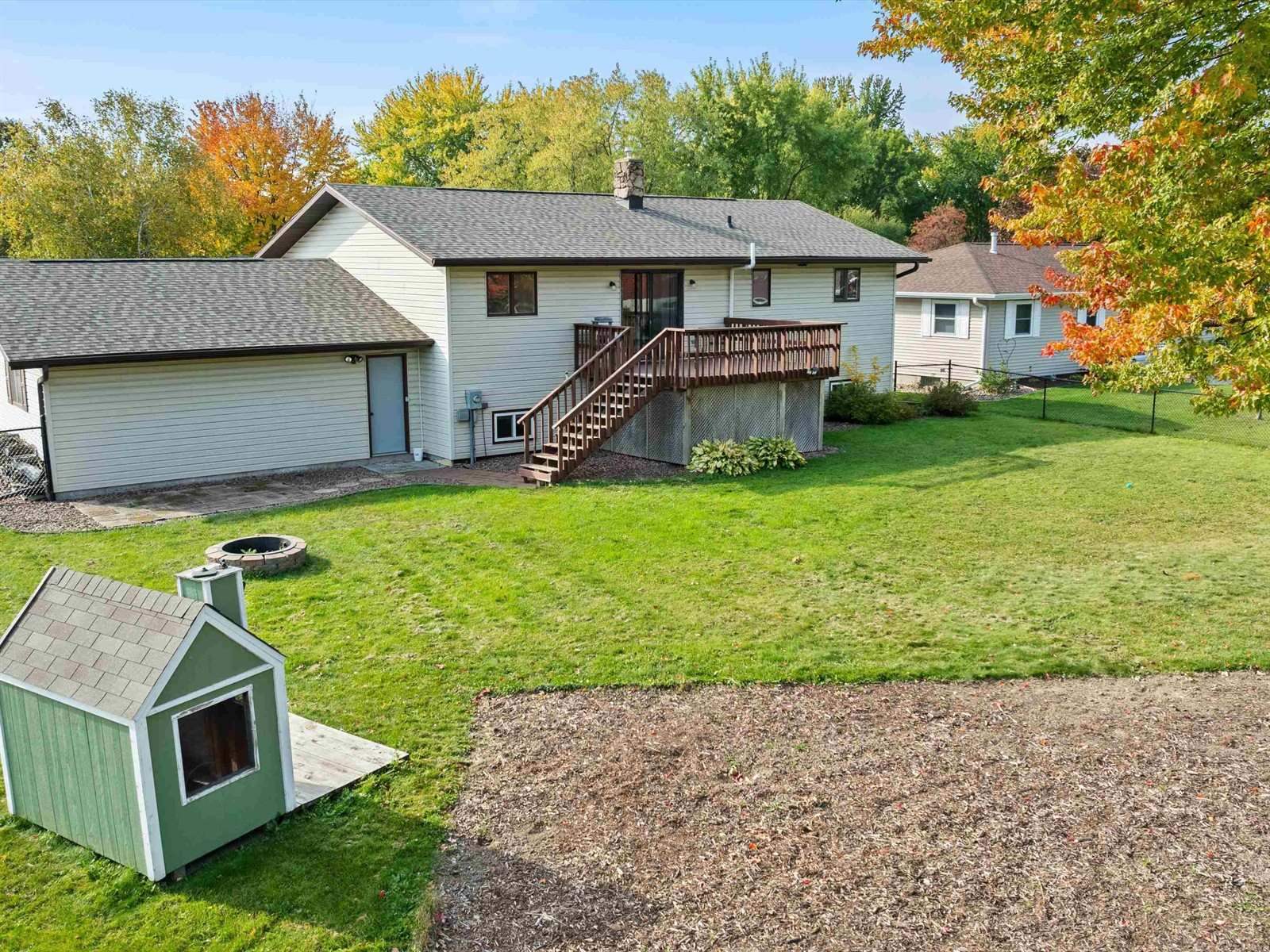 415 E 20th Street, Marshfield, WI 54449