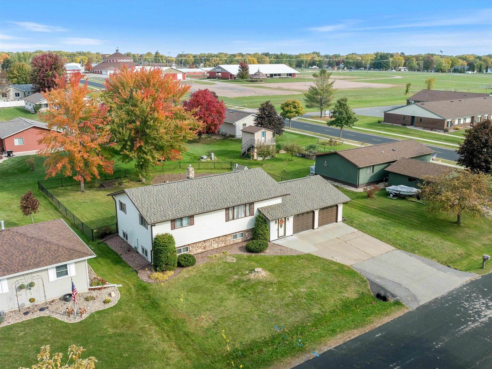 415 E 20th Street, Marshfield, WI 54449