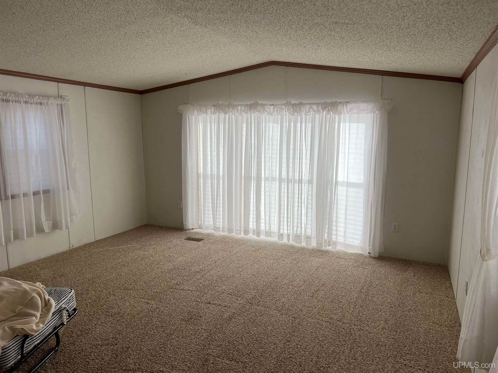 132 E Blueberry Street, Gwinn, MI 49841