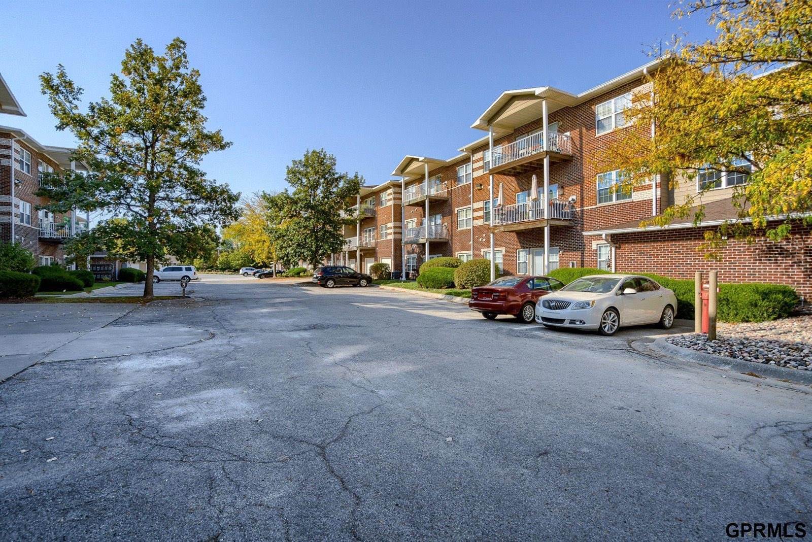 3310 North 147 Court, Omaha, NE 68116