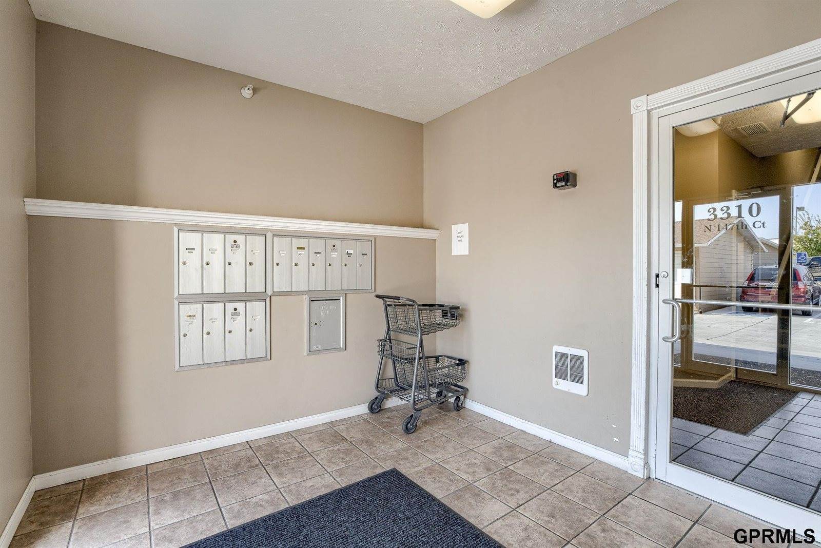 3310 North 147 Court, Omaha, NE 68116