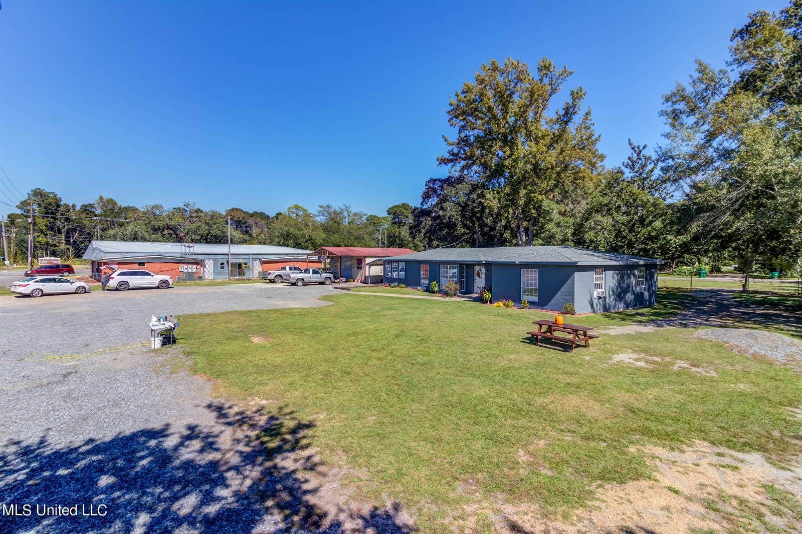 7621 Elder Ferry Road, #1, Moss Point, MS 39563