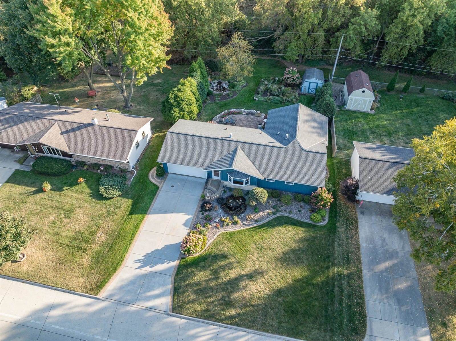 2637 Hazelwood Lane, Green Bay, WI 54304