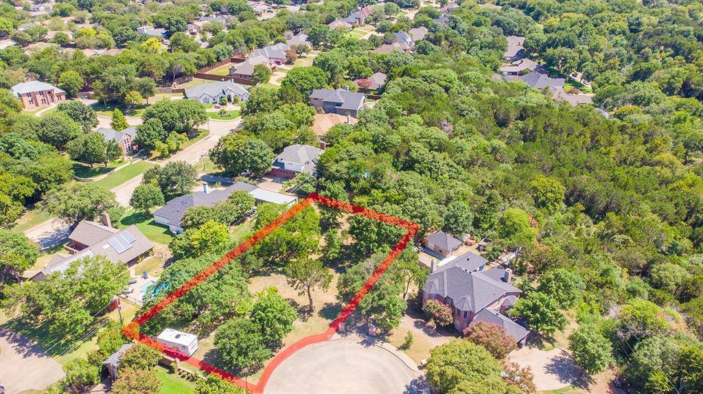 25 Cobblestone Court, Cedar Hill, TX 75104