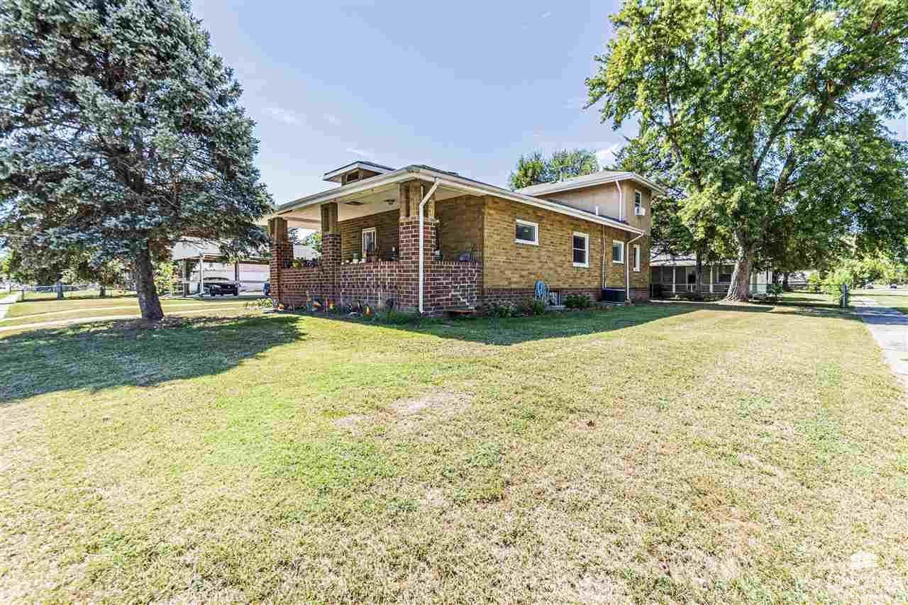 826 North Jackson Street, Junction City, KS 66441