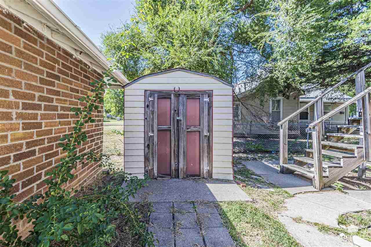 826 North Jackson Street, Junction City, KS 66441