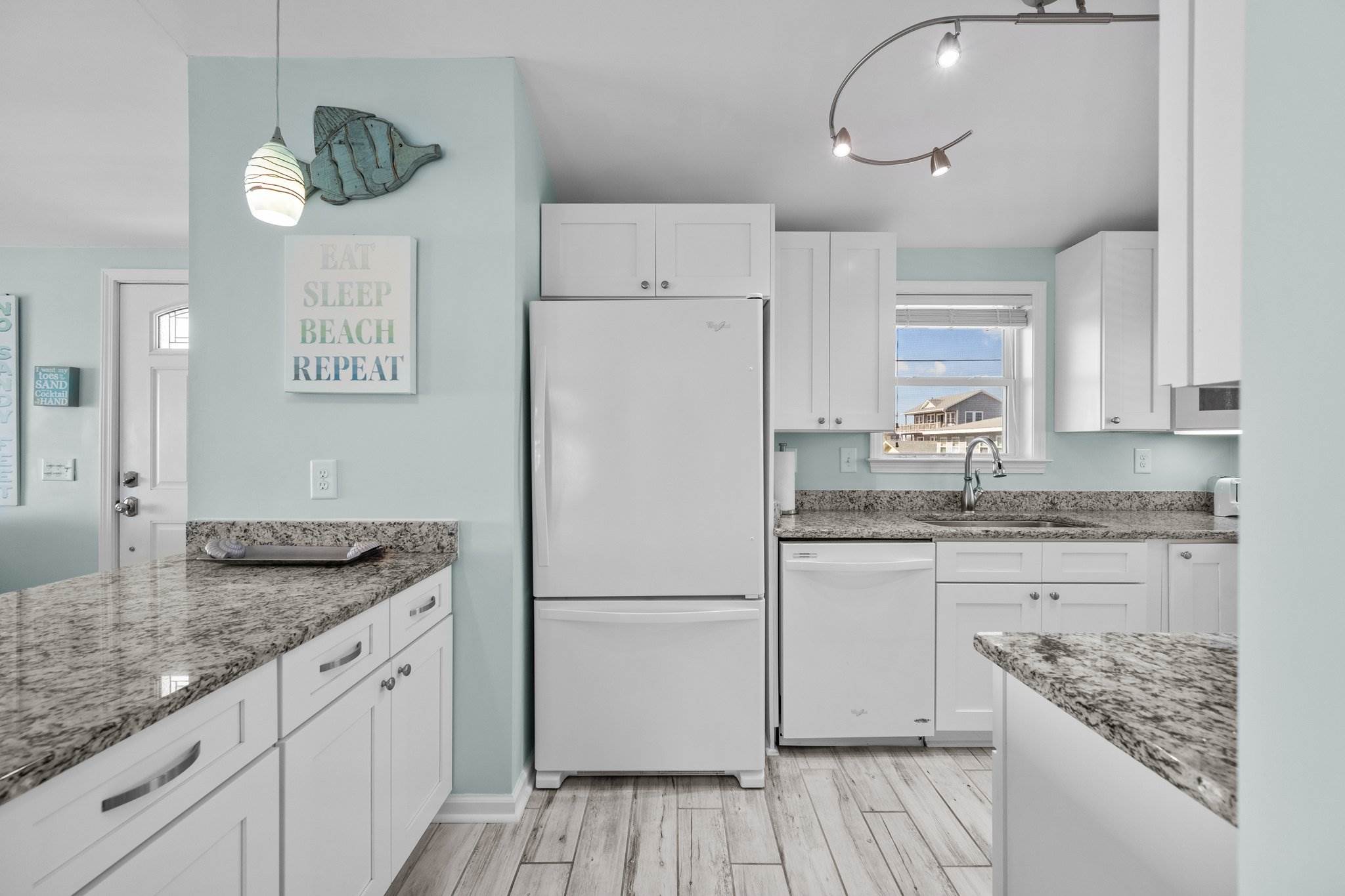 8811 2nd Avenue, North Topsail Beach, NC 28460