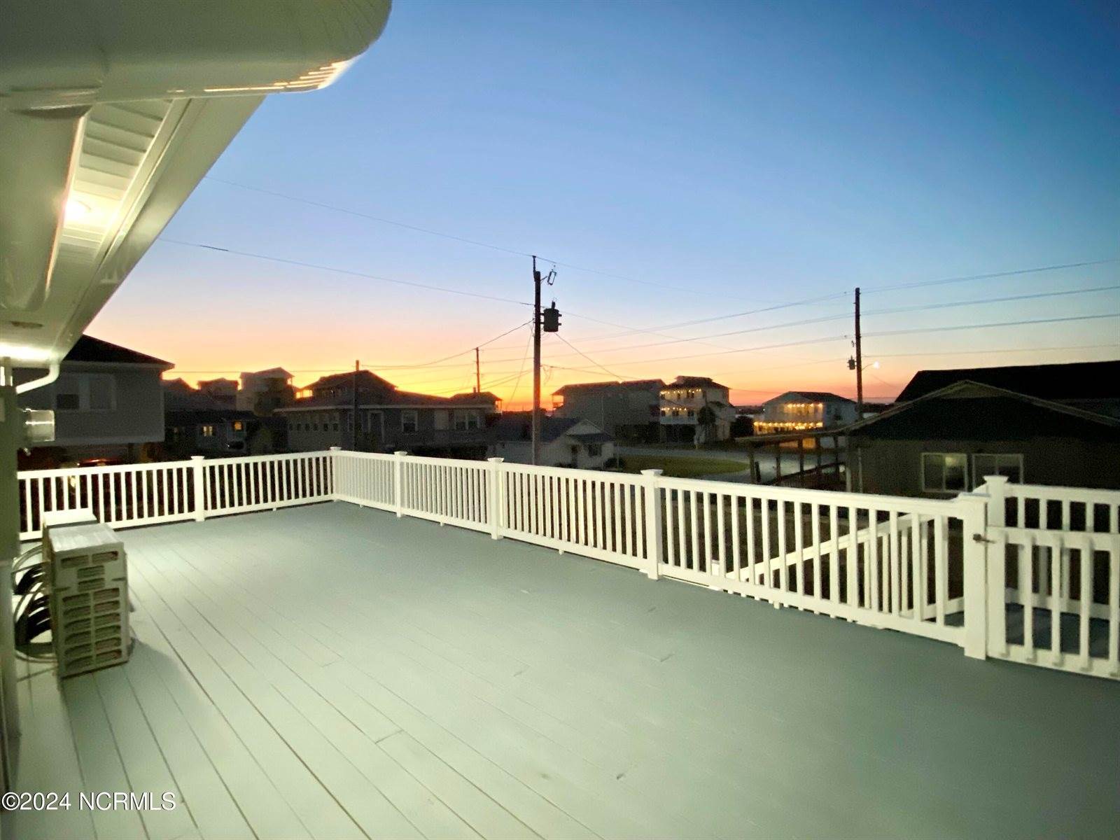 8811 2nd Avenue, North Topsail Beach, NC 28460