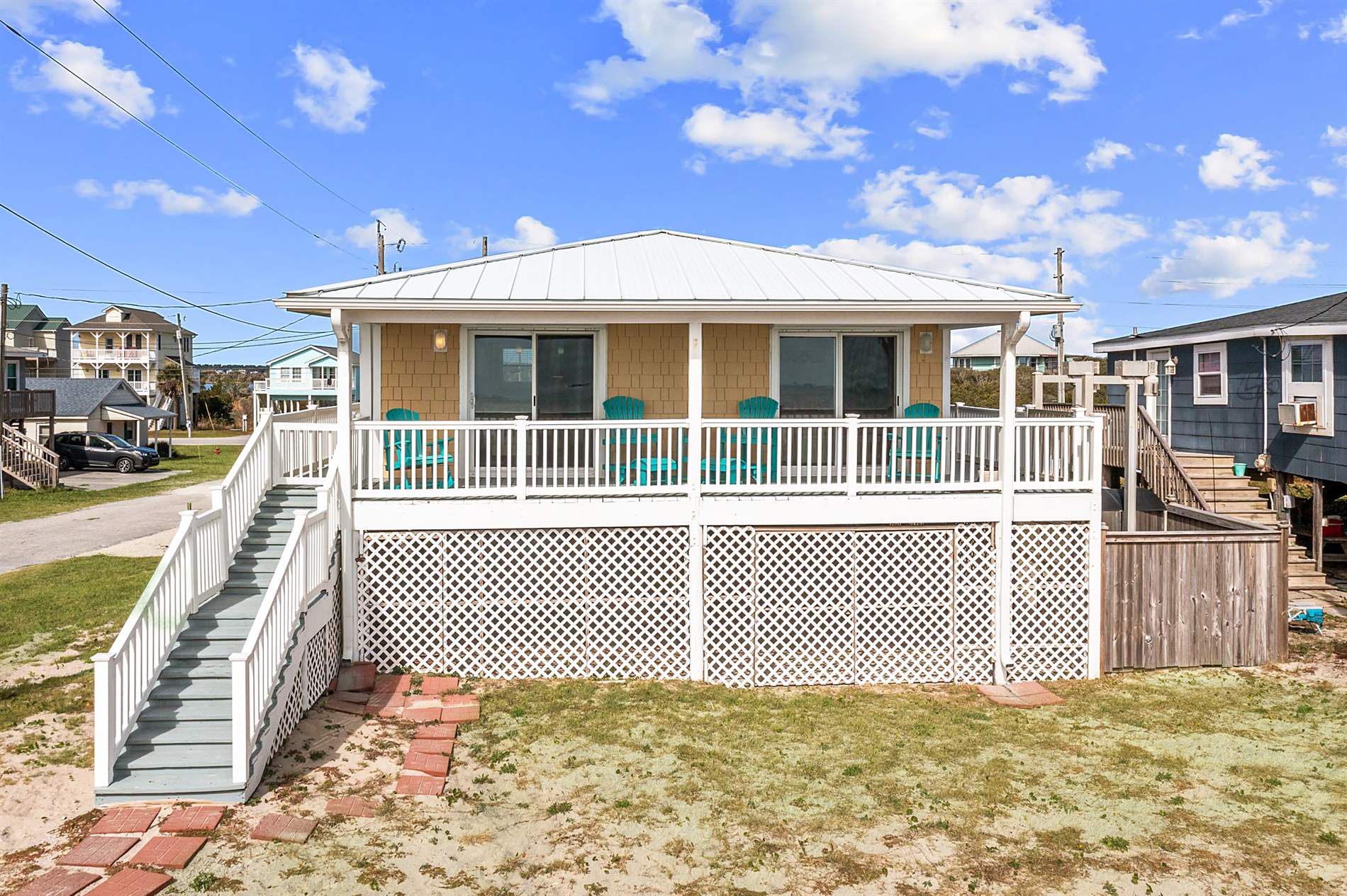 8811 2nd Avenue, North Topsail Beach, NC 28460