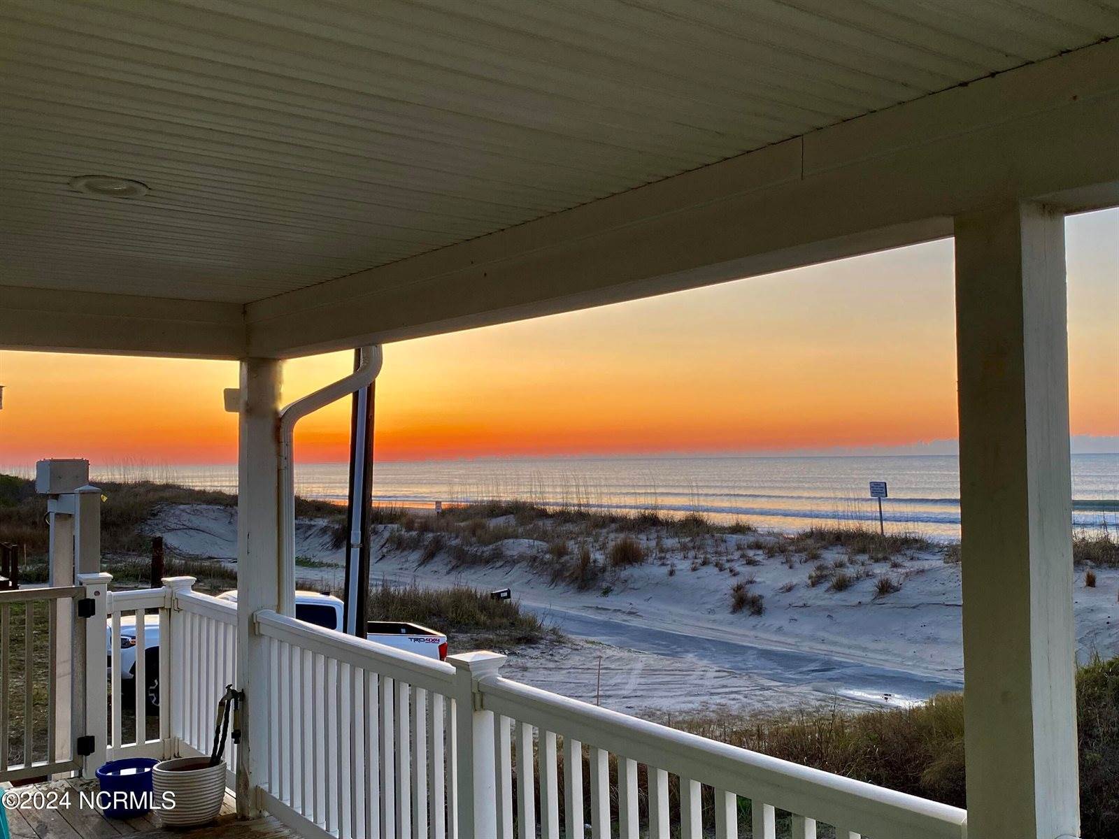 8811 2nd Avenue, North Topsail Beach, NC 28460