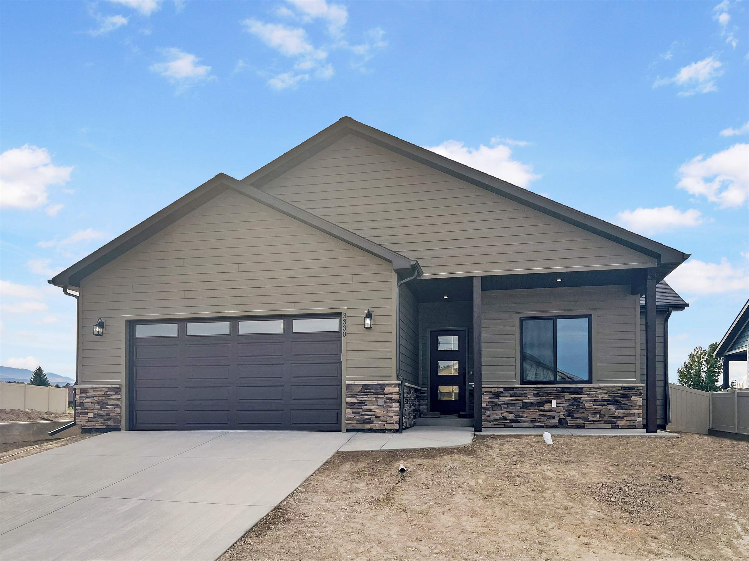 3330 Kestrel Loop, Montrose, CO 81401