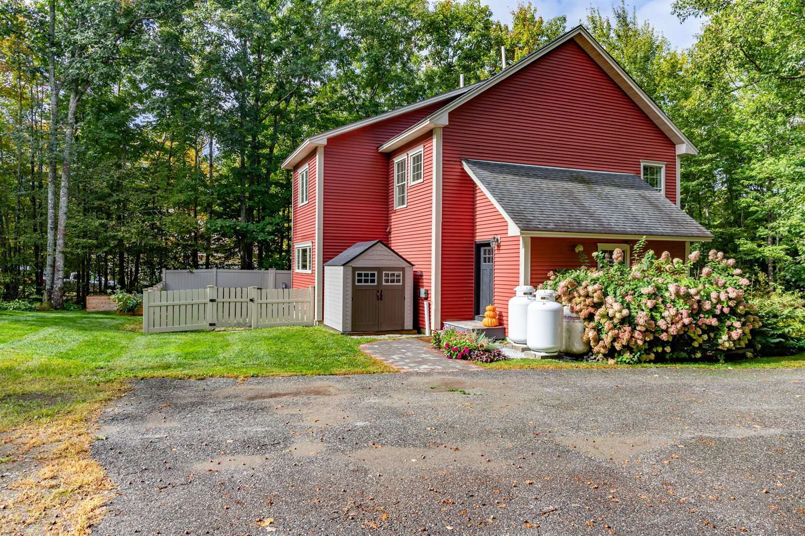 1149 Buck Hill Drive, Veazie, ME 04401