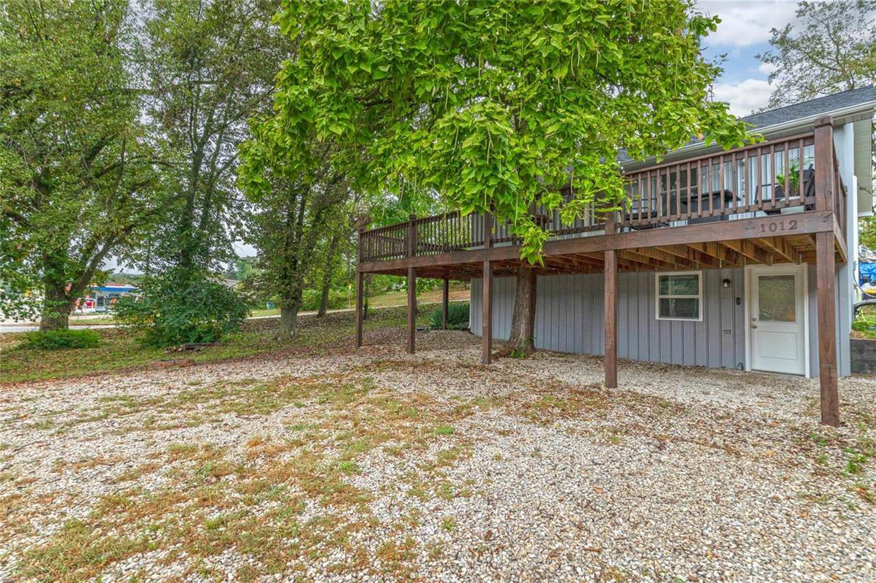 1012 Historic 66 West, Waynesville, MO 65583