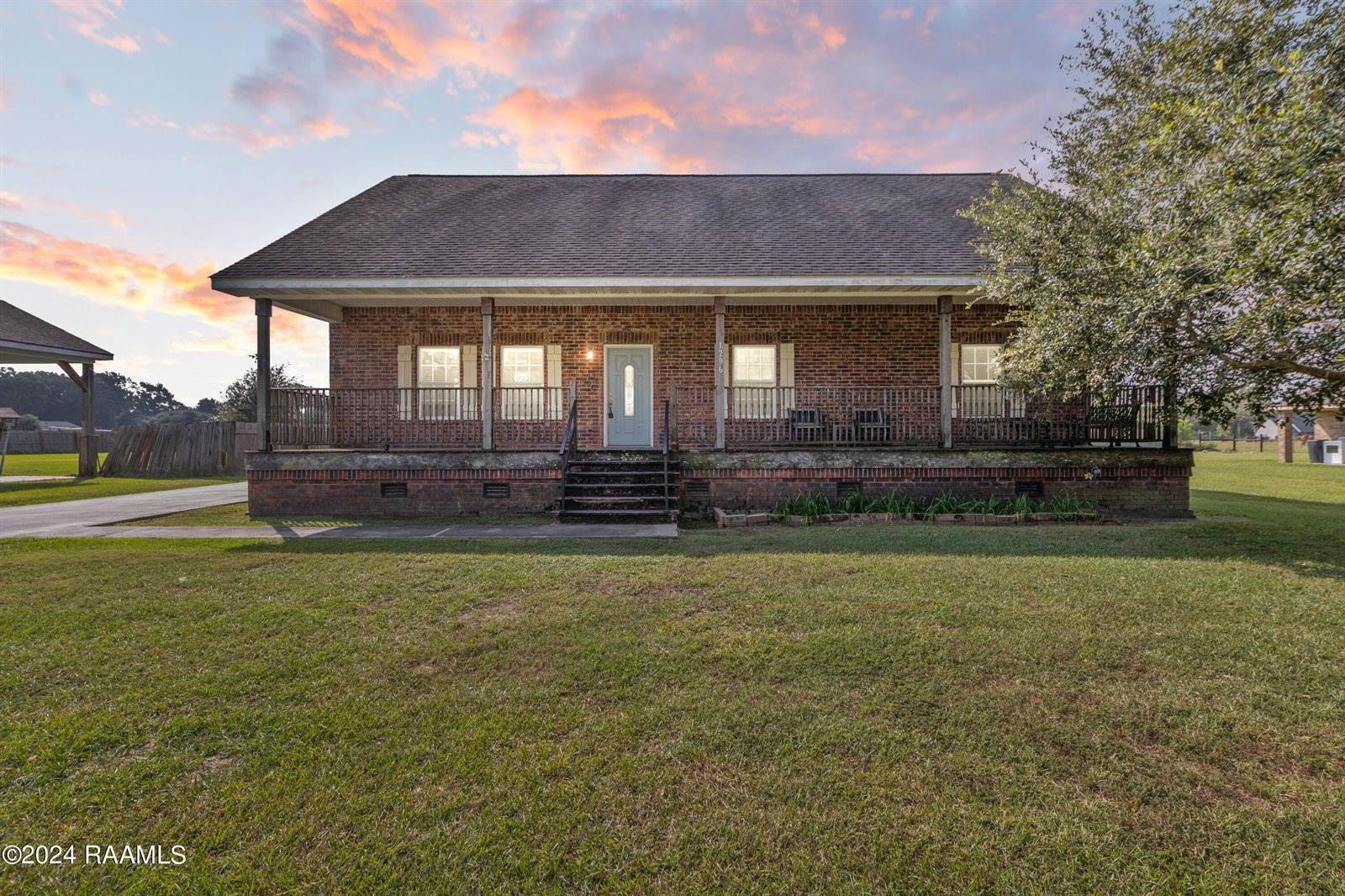 1296 Mcveigh Road, Arnaudville, LA 70512