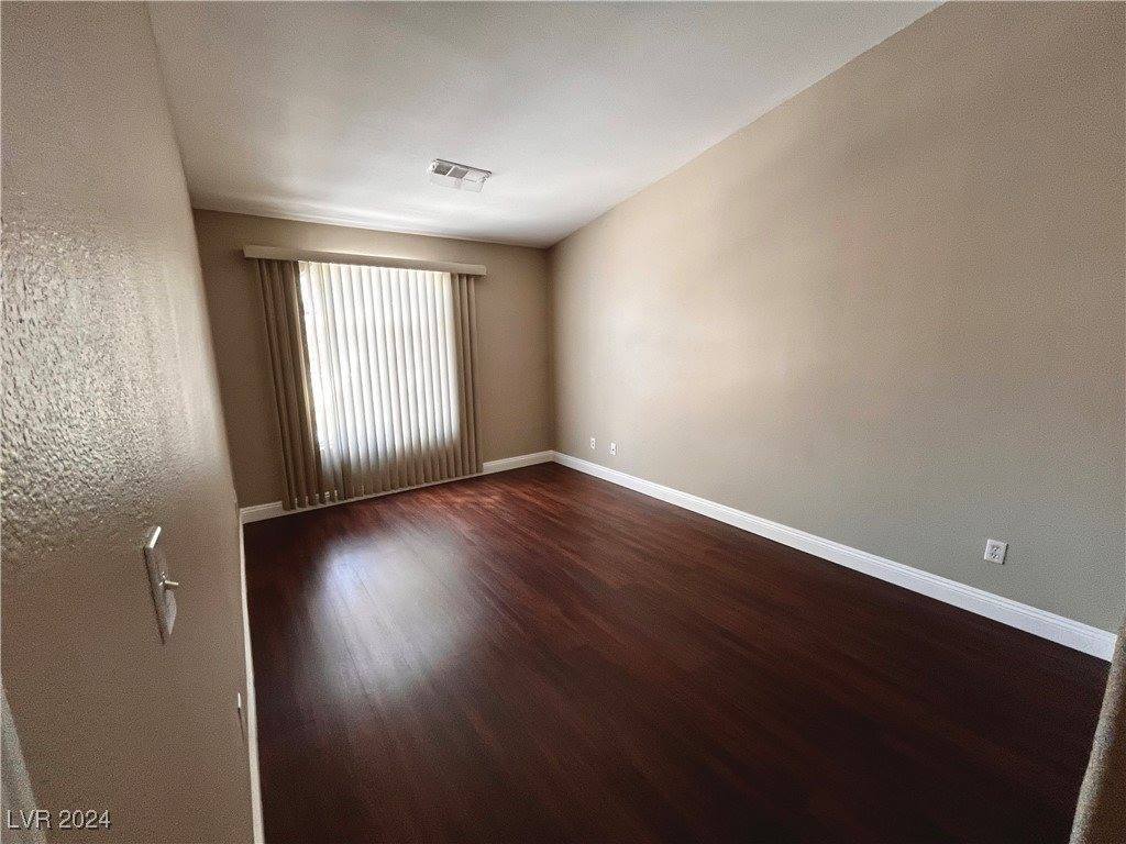 5331 Railroad Spikes Street, Las Vegas, NV 89118