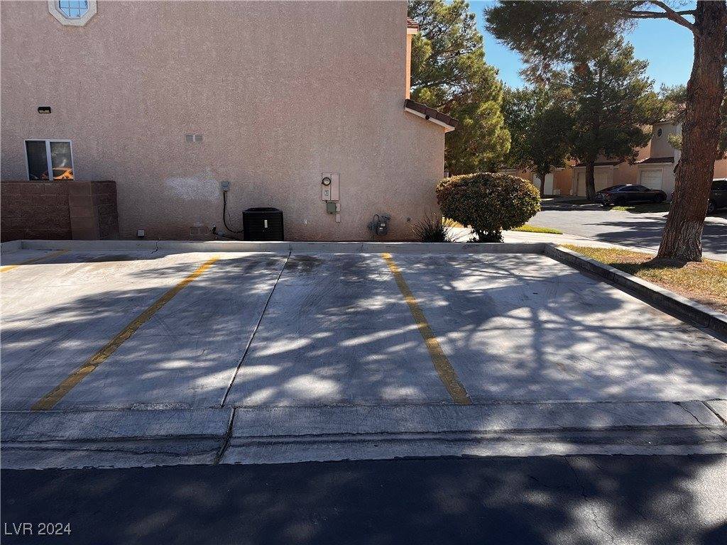 5331 Railroad Spikes Street, Las Vegas, NV 89118
