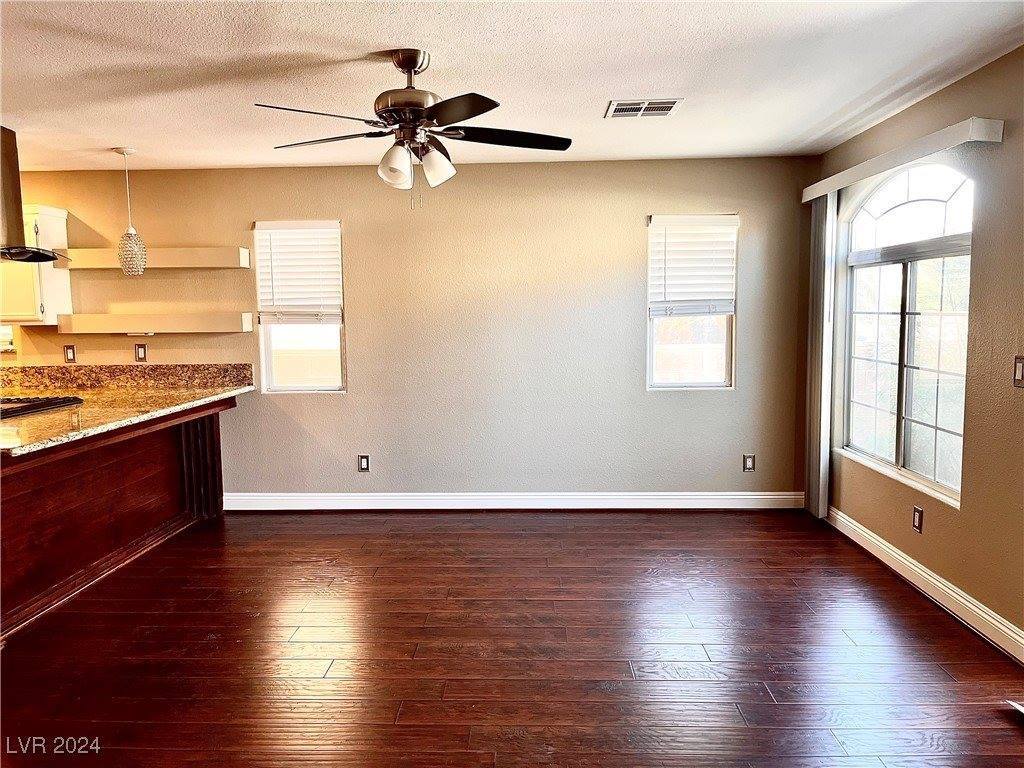 5331 Railroad Spikes Street, Las Vegas, NV 89118