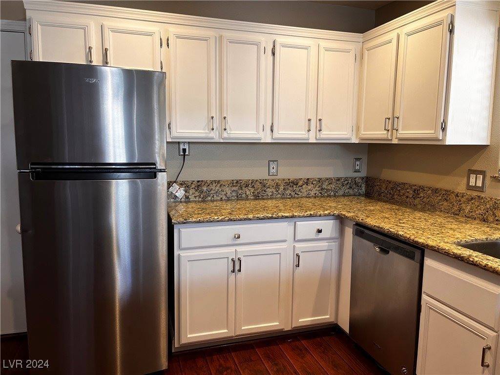 5331 Railroad Spikes Street, Las Vegas, NV 89118