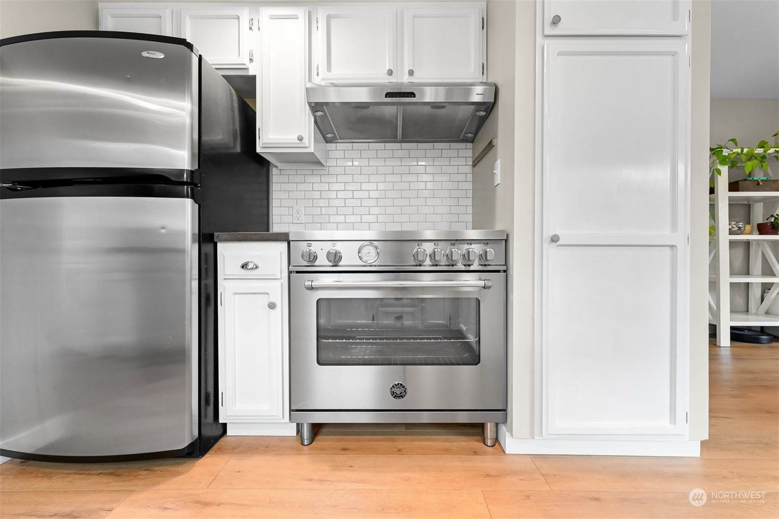 1907 F Street, Bellingham, WA 98225