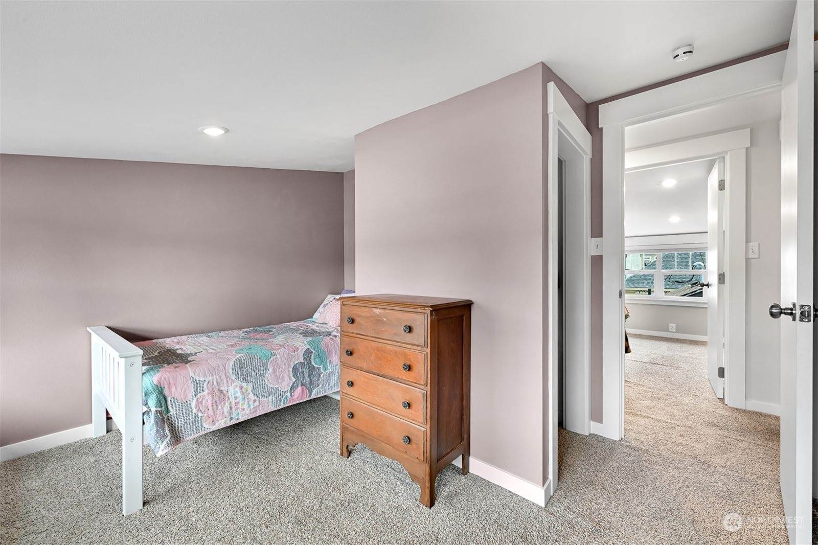 1907 F Street, Bellingham, WA 98225