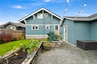 1907 F Street, Bellingham, WA 98225