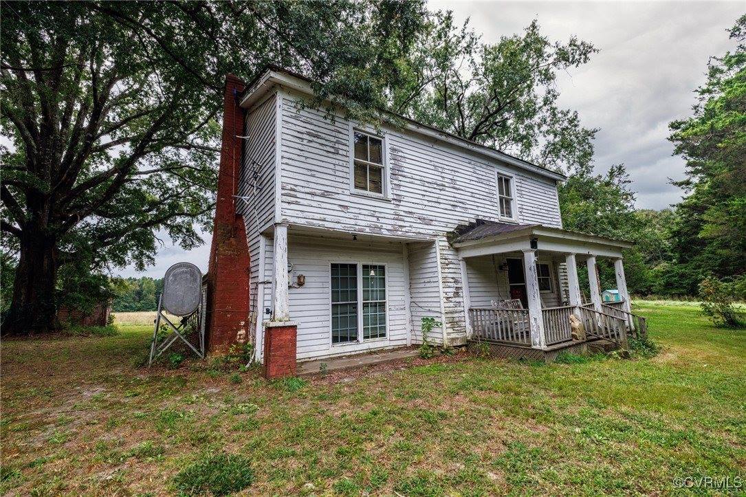 8011 Namozine Road, Amelia County, VA 23002