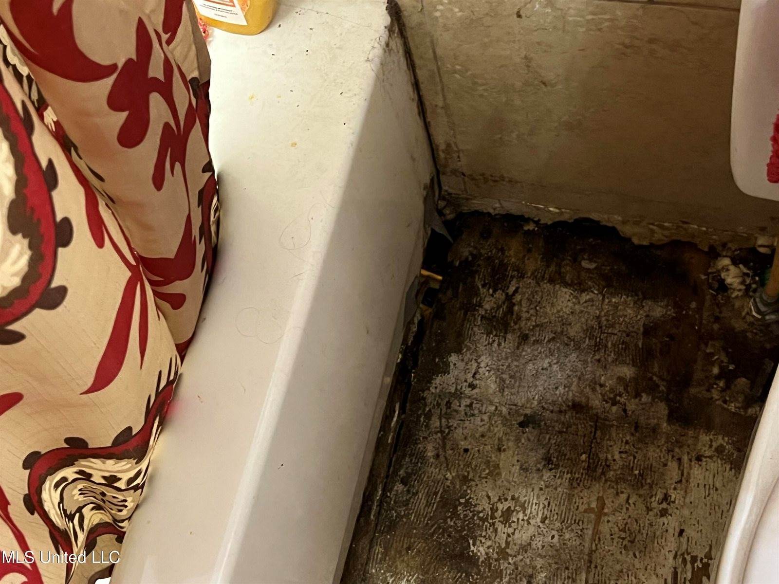 12196 Boles Boulevard, Gulfport, MS 39503