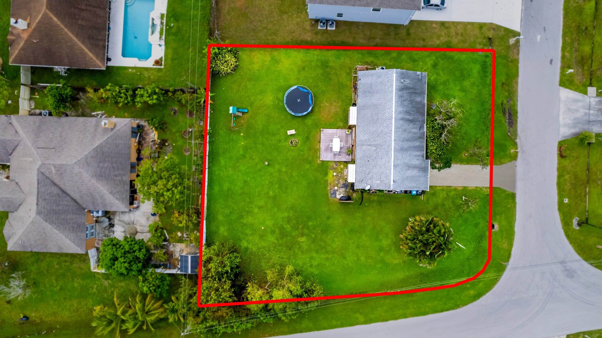 1998 SE Lavina Circle, Port St Lucie, FL 34952