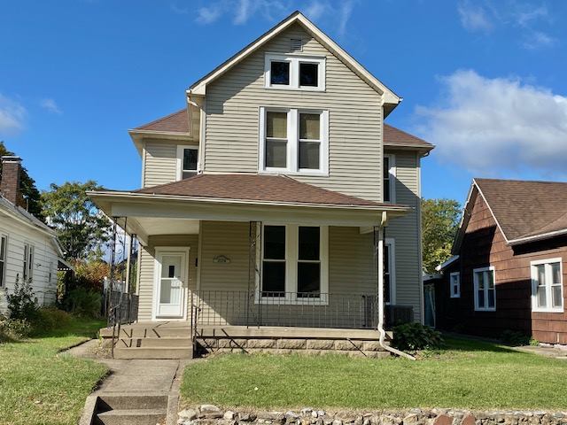 2014 N 9th St, Terre Haute, IN 47804