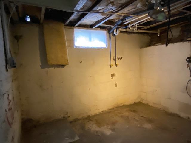 2014 N 9th St, Terre Haute, IN 47804