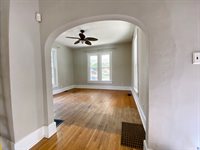 2014 N 9th St, Terre Haute, IN 47804